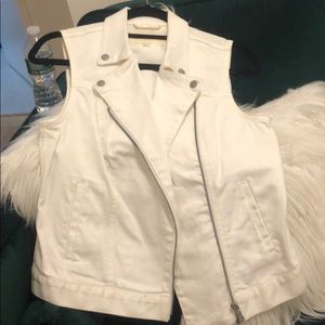 Vince Camuto white denim vest